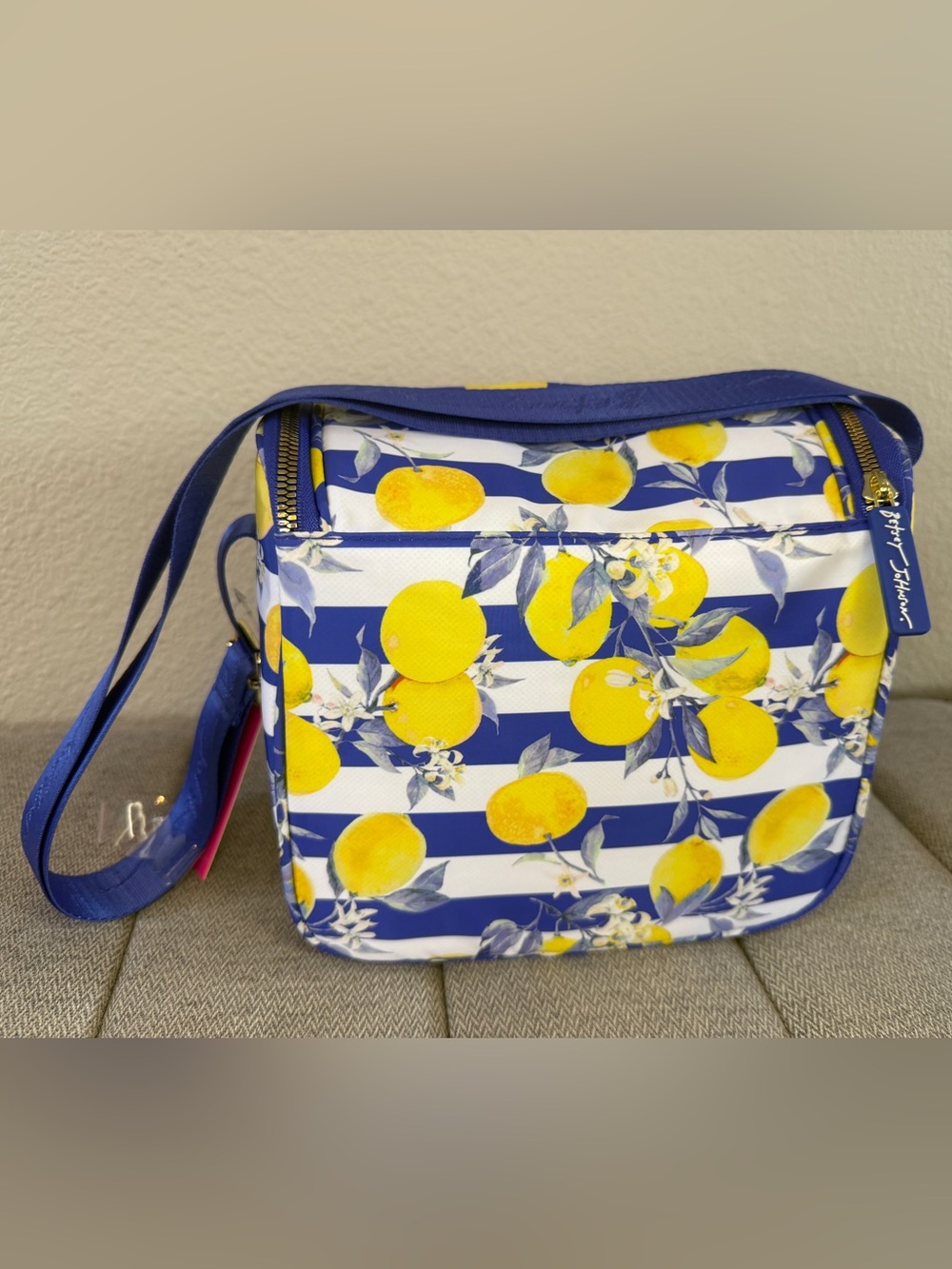 Betsey Johnson Insulted Lunch Tote, Lemon Print - Picture 6 of 15